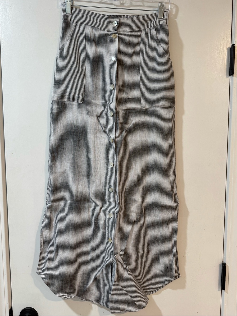 NWT 100% linen Button-Front Striped Skirt - Gray Blue